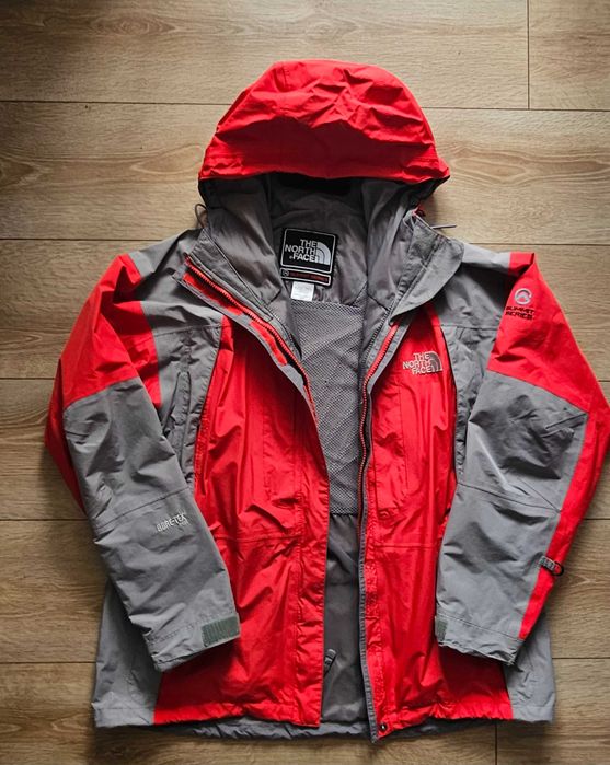 Jacketa The North Face Summit Series Vintage – Gore-Tex XCR – Impecabilă