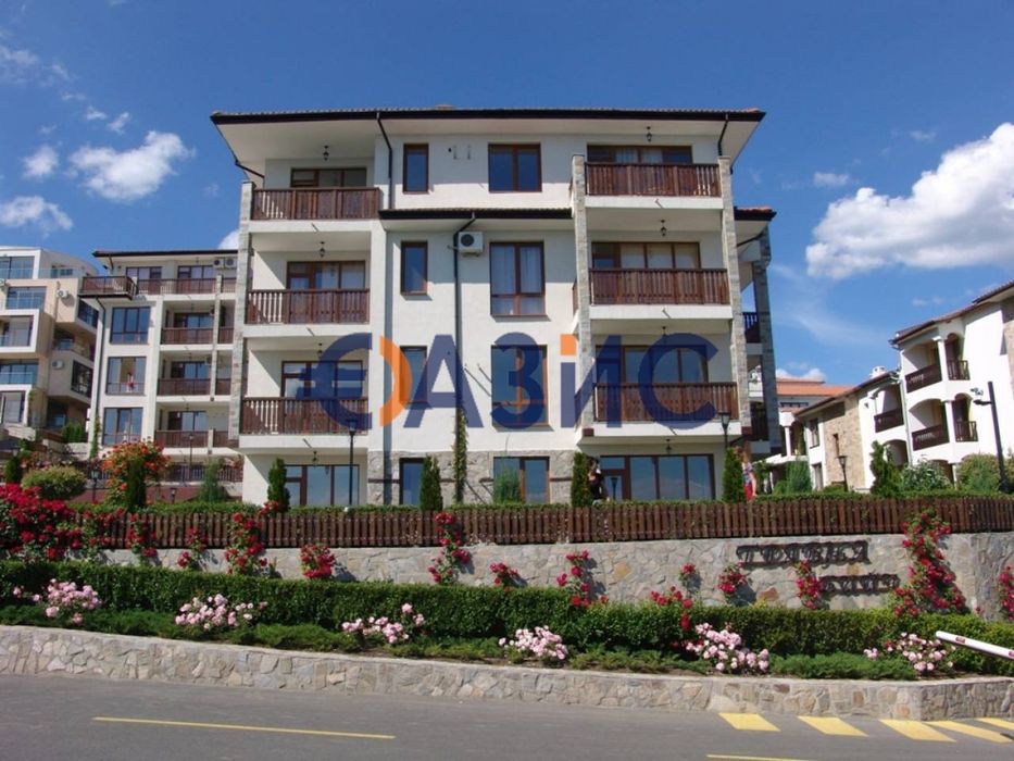 Продава се Тристаен апартамент в Свети Влас - 90 кв.м за 1389 €/кв.м - Снимка #13