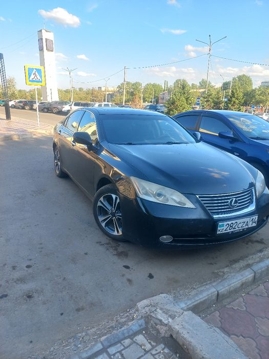 Продам лексус ес 350
