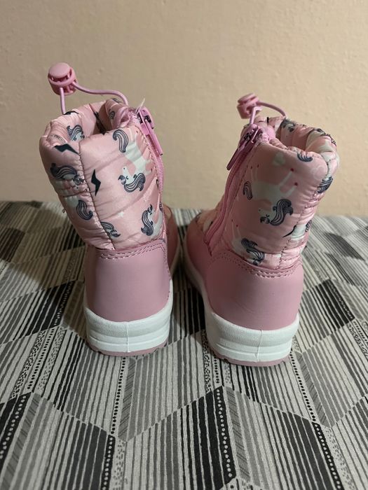 Детски апрески с каракул