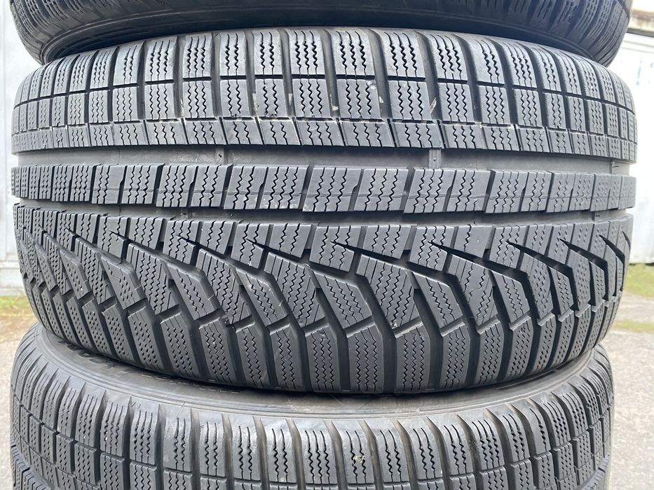 Шины 245/45/17 комплект бу ханкок