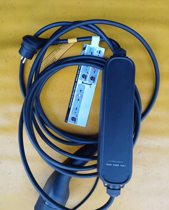 Cablu încărcare mașină electrica hibrid Type 2 Renault Nissan Peugeot Citroen