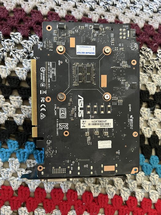 GTX 1650 Super ASUS видеокарта