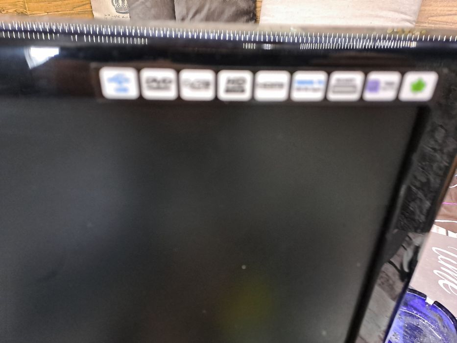 Продавам 22инча 12в