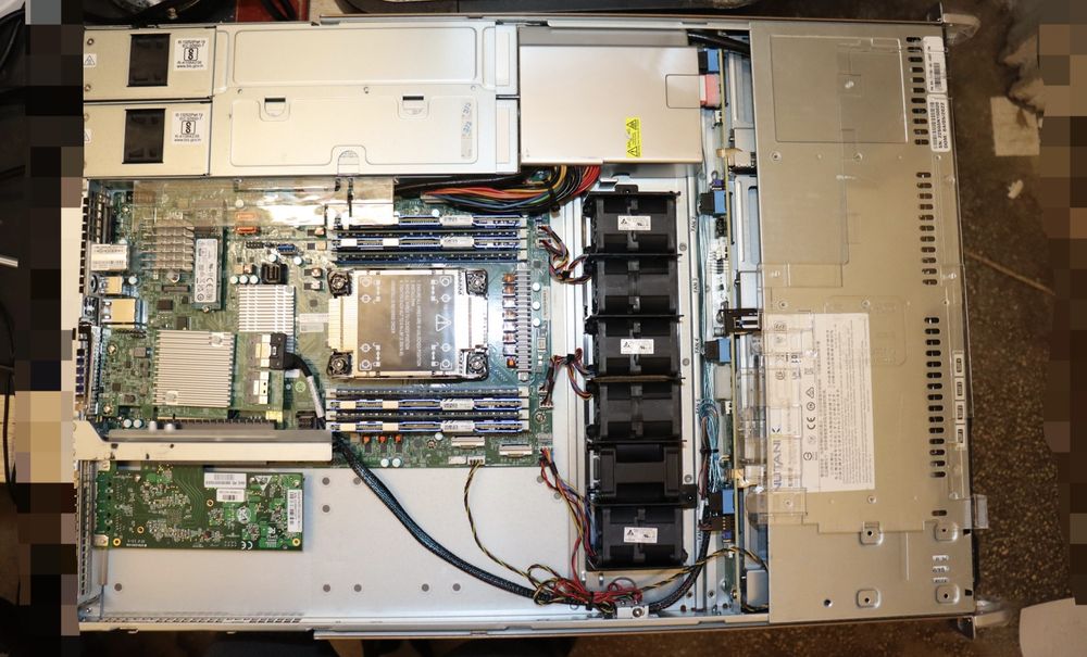 Server 1U 4LFF/SFF Supermicro X12SPW Gold 5320 26 Cores 640Gb DDR4 3200 MHz  512Gb m.2 NVME SAS3816 IT