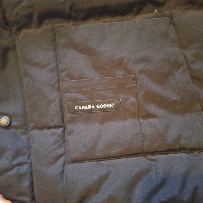 Vesta Canada Goose L