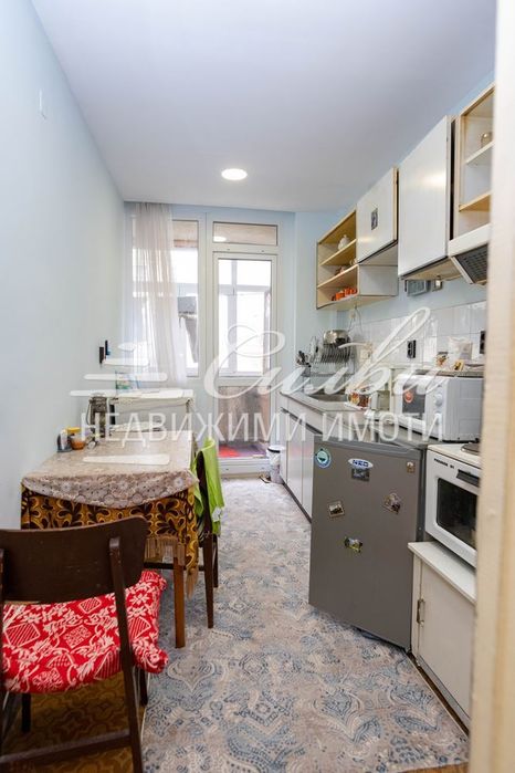 Продава се Двустаен апартамент в Шумен, Болницата - 65 кв.м за 706 €/кв.м - Снимка #4