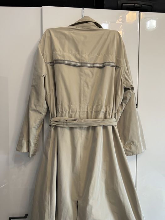 Trench marime M - stare foarte buna