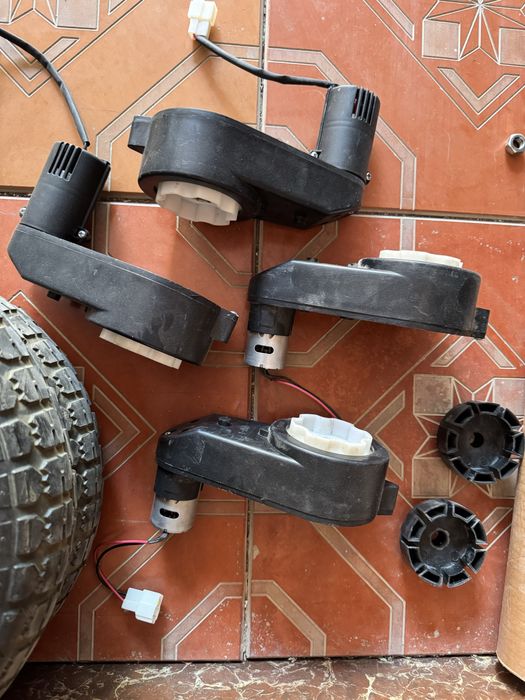 Продается электродвигатель от детского электромобиля