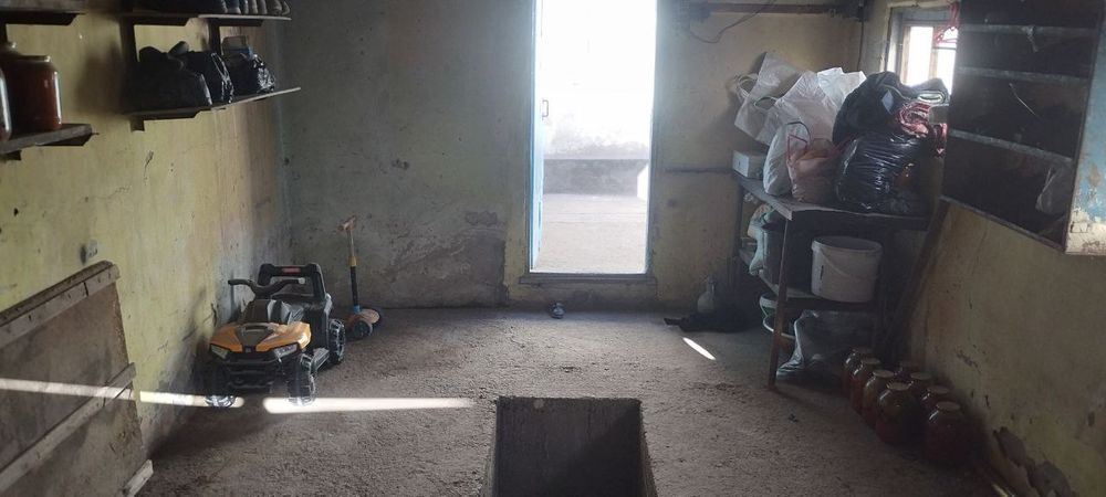 Hovli dakumenti joyida