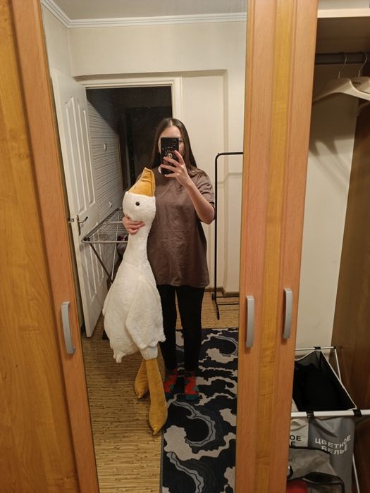 Игрушка гусь обнимусь