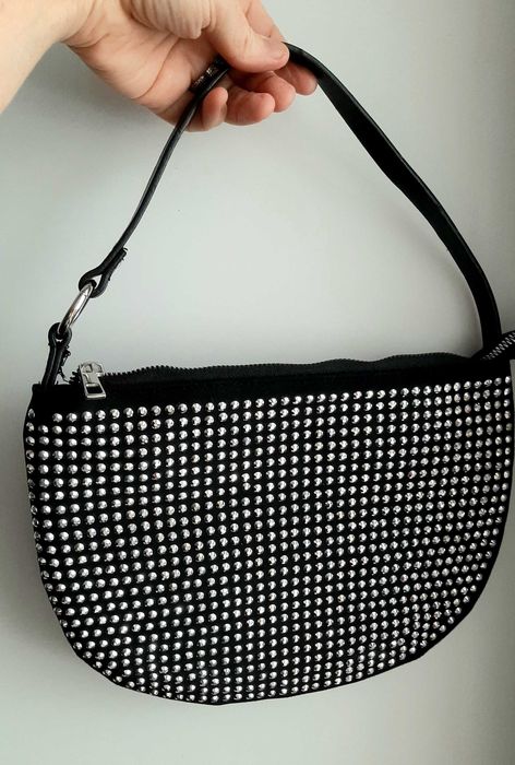 Клатч - сумочка для необходимых мелочей