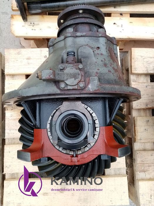 Grup reductor / diferential Volvo DSS44B