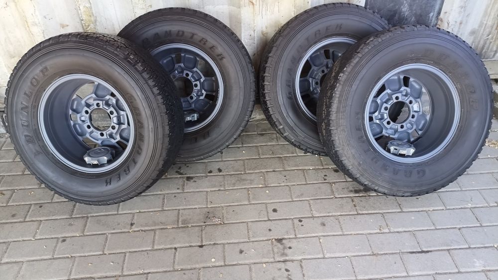 Диски 6X139.7R16 резина DUNLOP