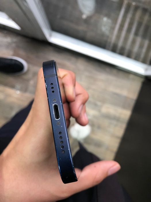 Iphone 12 zor narxda