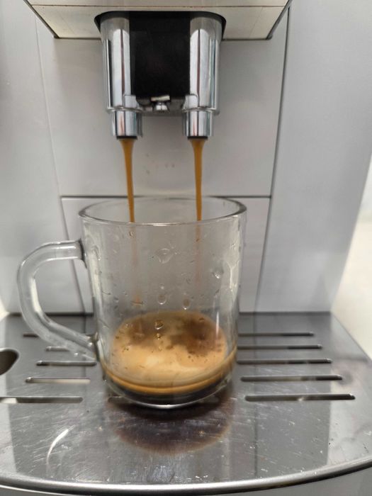 Espressor Automat DeLonghi Magnifica S ECAM 13.123.W Aparat cu Cafea Boabe