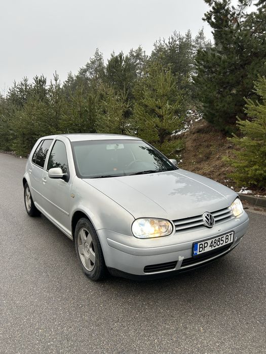 Продавам golf 4 1.9 110