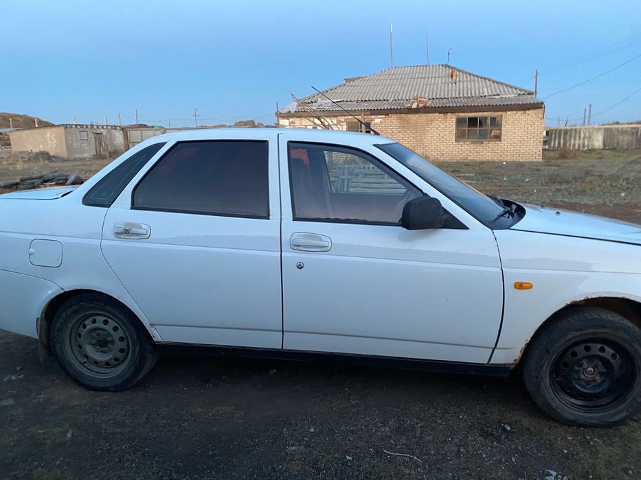 Ваз лада приора продается
