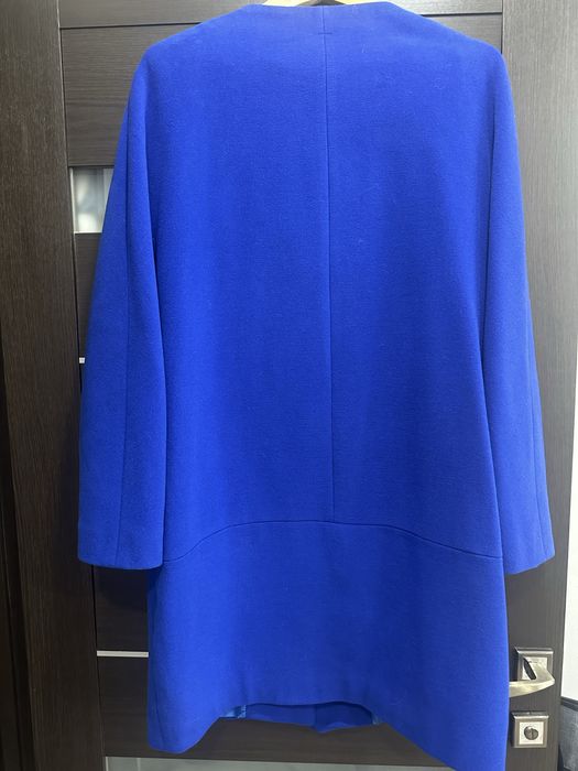 Пальто демисезонное