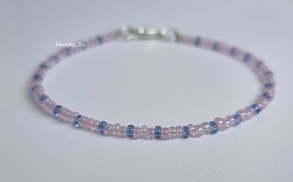 Ръчно изработени гривни и гердани от мъниста