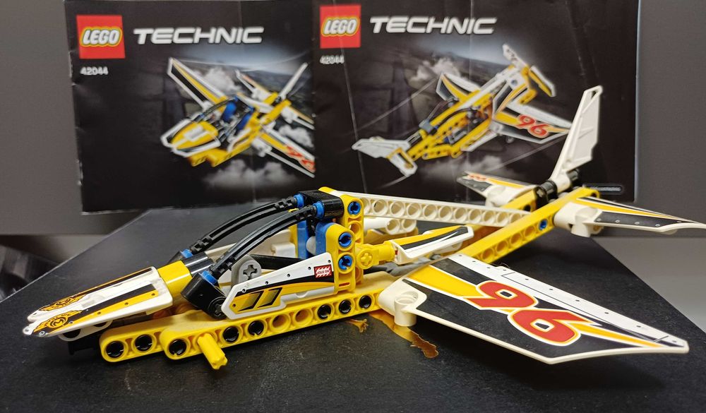 Set lego avion aproape nou