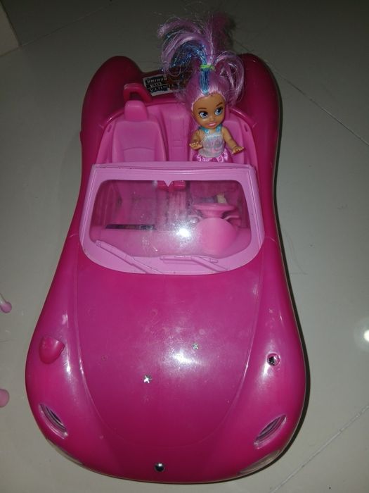 Masina Pink pentru fete.