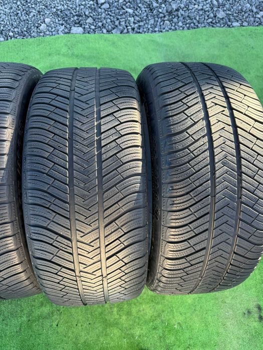 Anvelope Iarna 255/40/20 Michelin