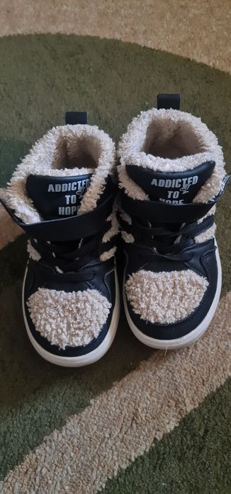 Тёплые ботиночки 29р