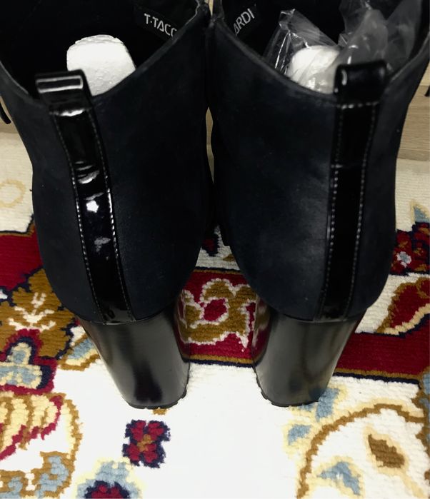 Удобные полусапожки