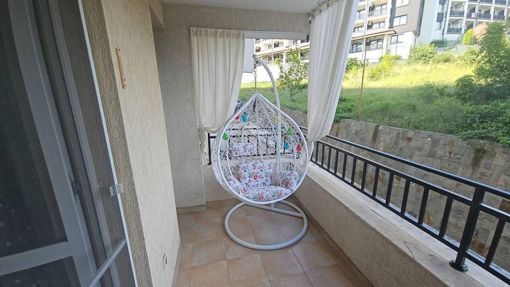 Продава се Тристаен апартамент в к.к. Слънчев бряг - 76 кв.м за 1343 €/кв.м - Снимка #3