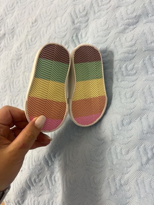 Papuci Next 19 albi copilasi