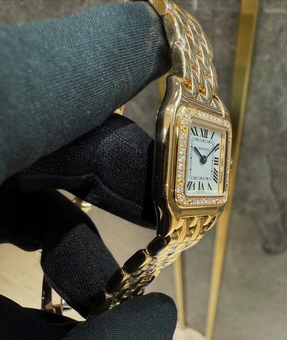 Cartier Panthere златен