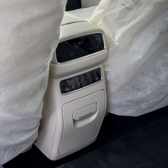 Dongfeng eπ 008 210 Ultra restayling 2026