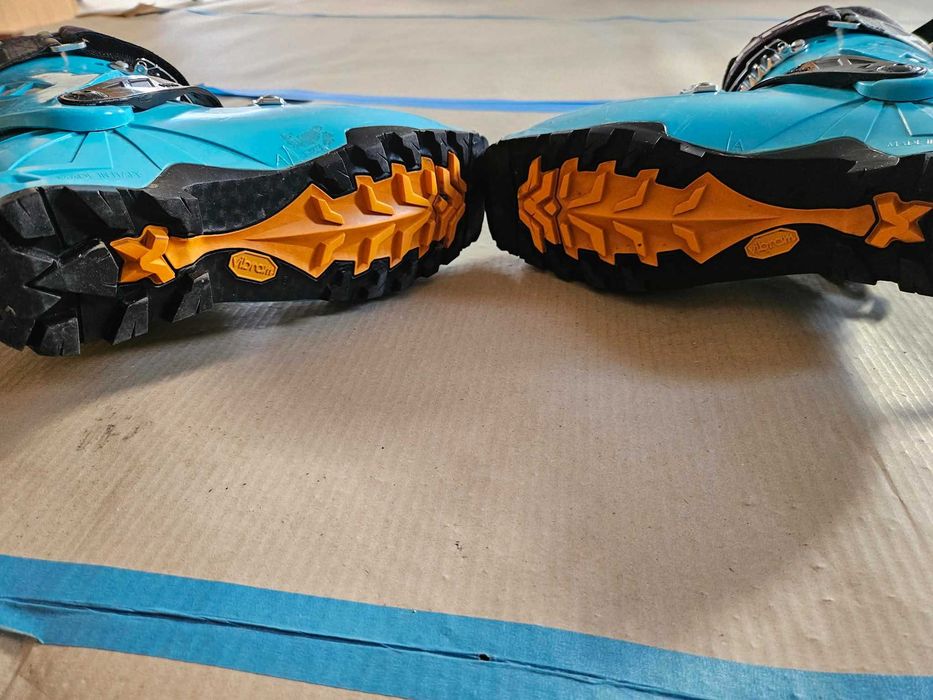 clapari dama pentru ski de tura Scarpa GEA