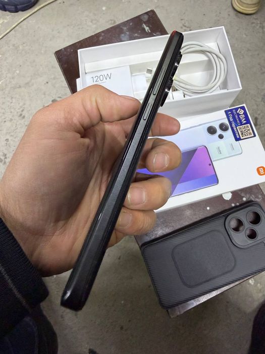 Redmi Note 13 Pro plus 5G 12/512GB