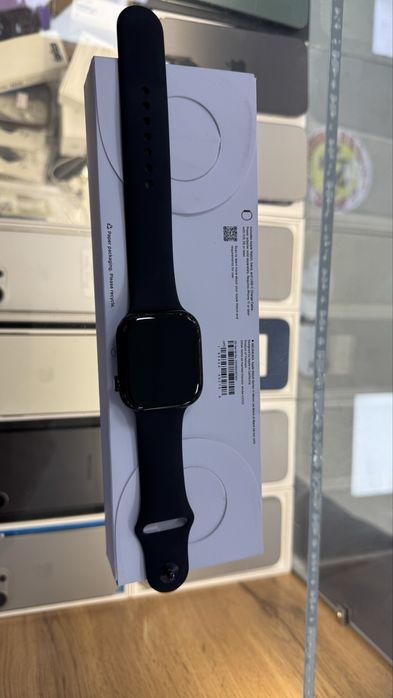 Watch 11/46 black 100% новые толком не пользовались