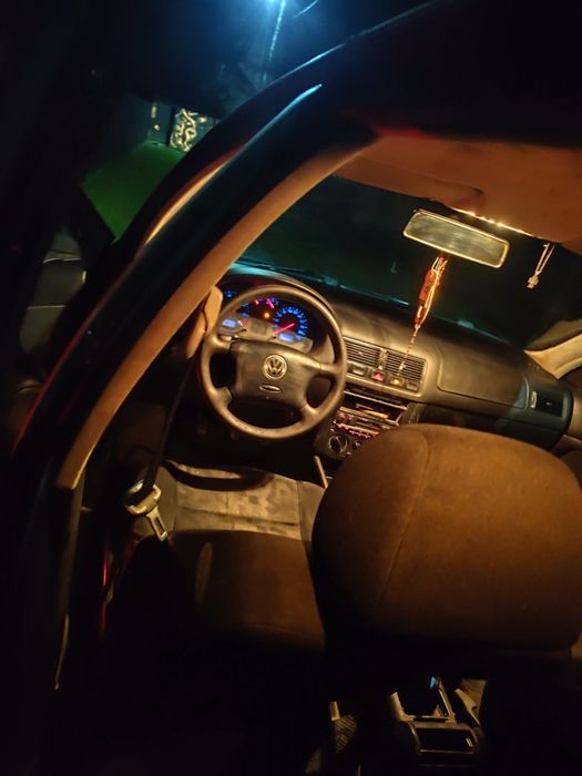 Volkswagen golf 4