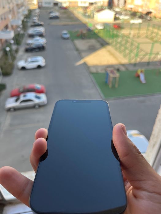 Айфон 14 срочно продам