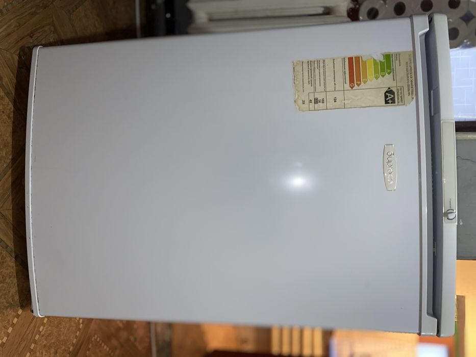 Холодильник бирюса маленький