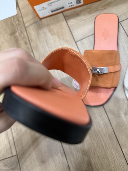 Шлепанцы Hermes новые