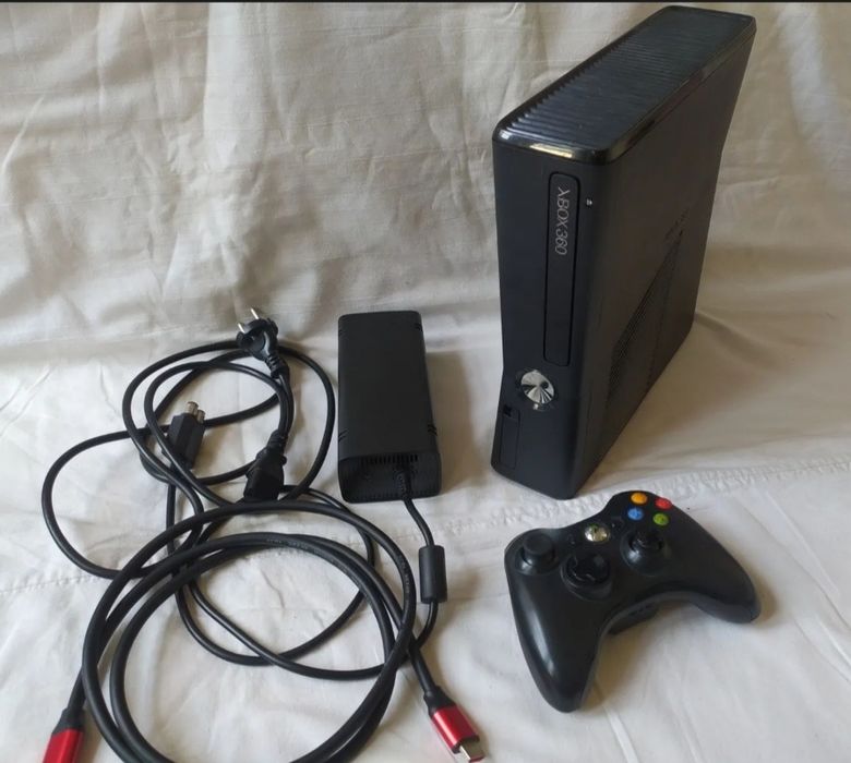 PS4 slim,ps4 VR,Nintendo Wii, PlayStation 2, Xbox 360,game gear