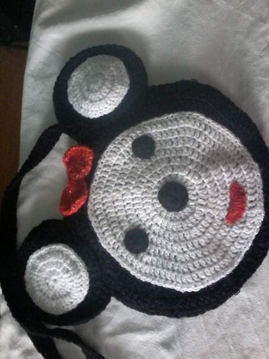 Плетени детски шапки