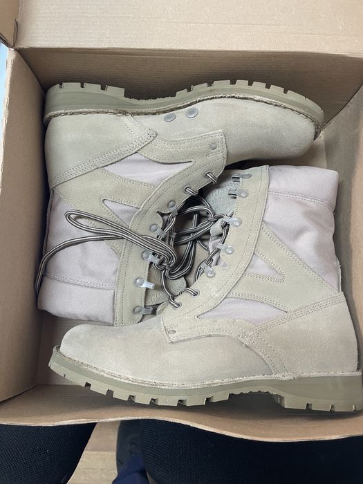 Bocanci piele intoarsa marimea 43