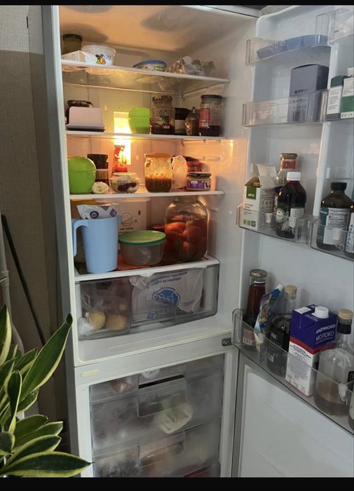 Холодильник LG двухкамерный