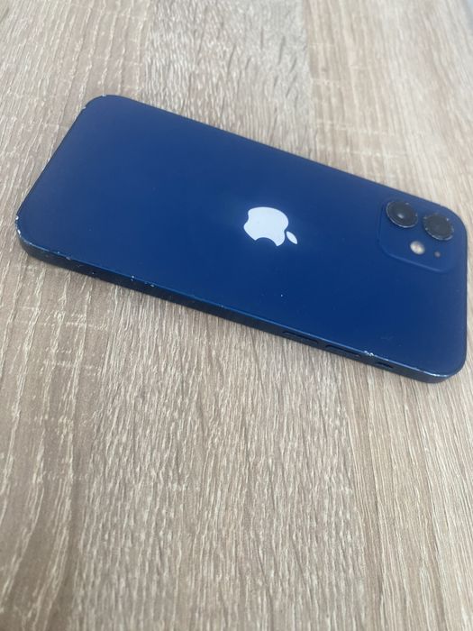 Vand Iphone 12.