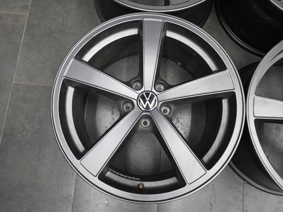 Като нови джанти 19 - Volkswagen Transporter T5, T6