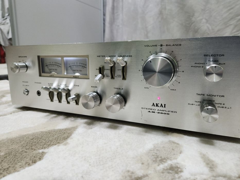 Amplificator Akai AM 2600