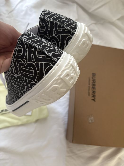 Burberry кеды оригинал