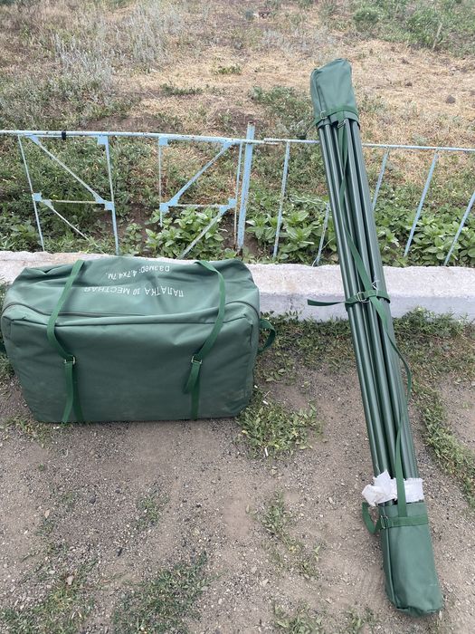 Продам палатку в отличном состояний