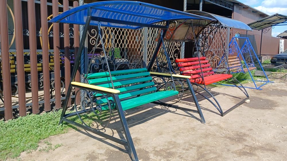 Садовыйе качели разного модели